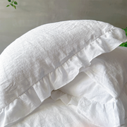 Opening Detail Of White Linen Pillowcases - linenshed 