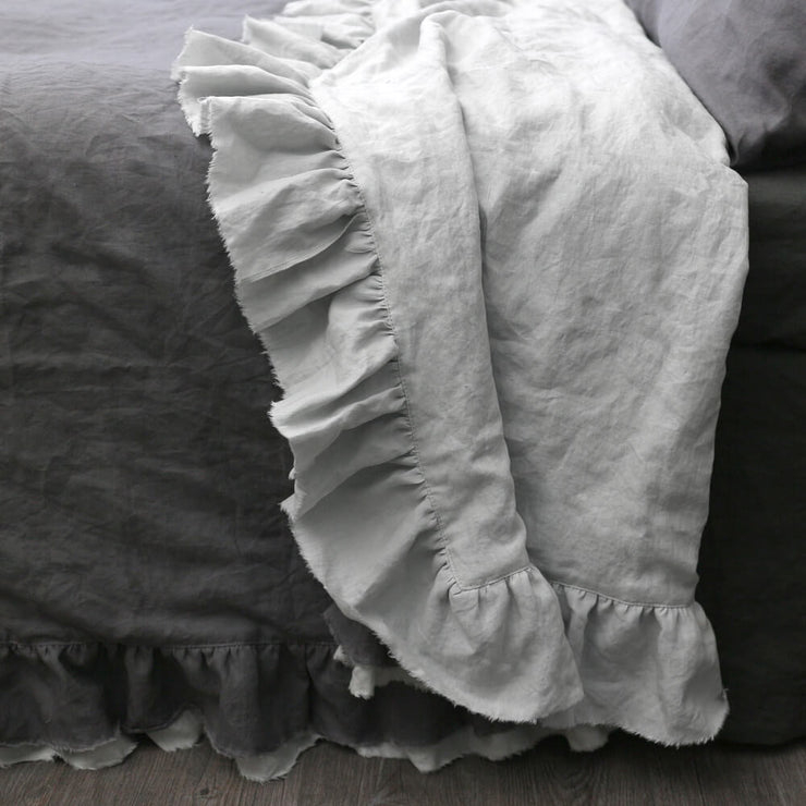 Two Tones Frayed Ruffle Bedspread - linenshed.au - 2