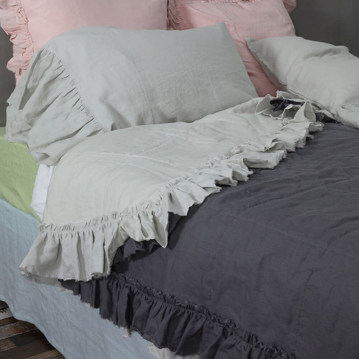 Two Tones Frayed Ruffle Quilted Bedspread - linenshed.au - 5